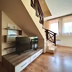 Relax Aпартаменти, смолянски езера, венера, к-с маунтин *