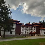 Relax Aпартаменти, смолянски езера, венера, к-с маунтин