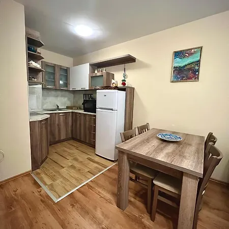 Relax Aпартаменти, смолянски езера, комплекс Mountain