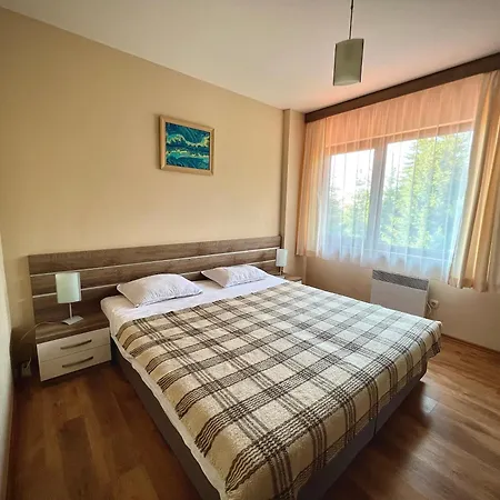 Relax Aпартаменти, смолянски езера, венера, к-с маунтин Апартаменты *