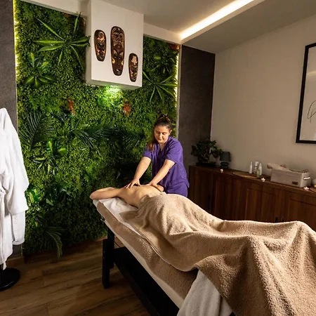 公寓 Relax Aпартаменти, смолянски езера, венера, к-с маунтин 斯莫梁