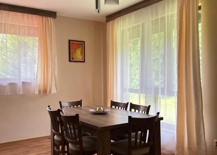 Relax Aпартаменти, смолянски езера, венера, к-с маунтин