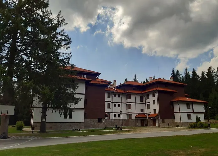 Relax Aпартаменти, смолянски езера, венера, к-с маунтин